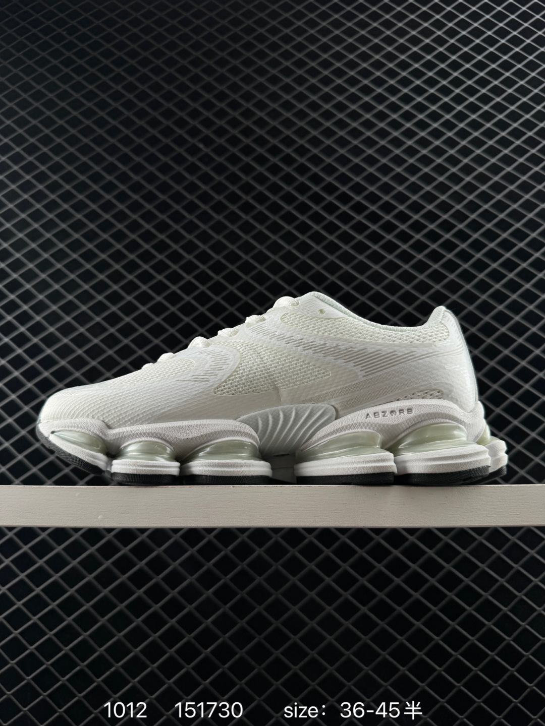 New Balance 2000 NB2000